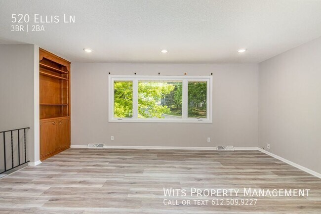 Foto del edificio - 520 Ellis Ln