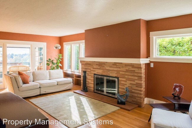 Building Photo - 4 br, 1.5 bath House - 4836 NE Alameda Street