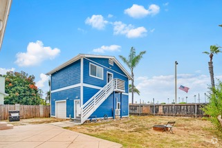 Building Photo - 662 Dahlia Ave