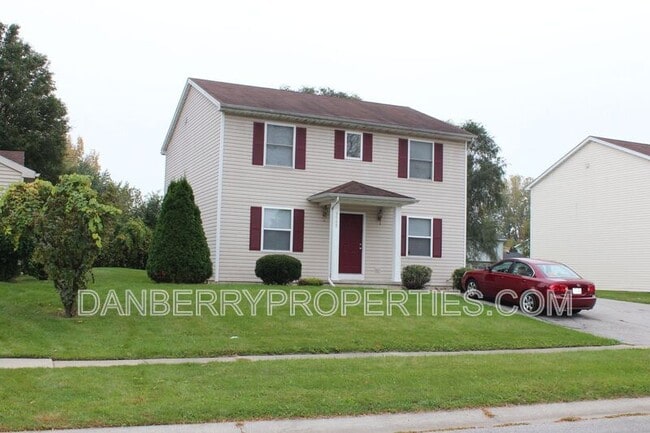 Building Photo - 3565 Turret Green Dr