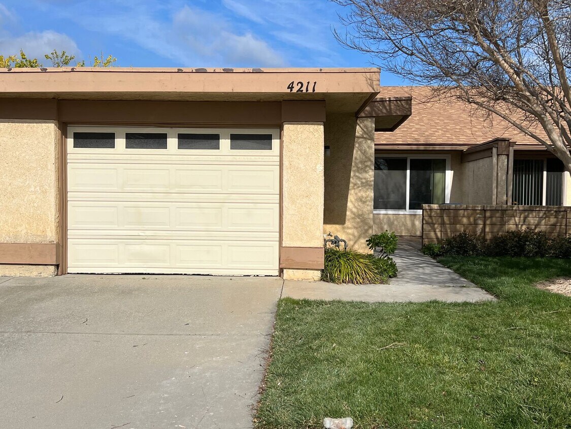 4211 Village 4, Camarillo, CA 93012 House Rental in Camarillo, CA