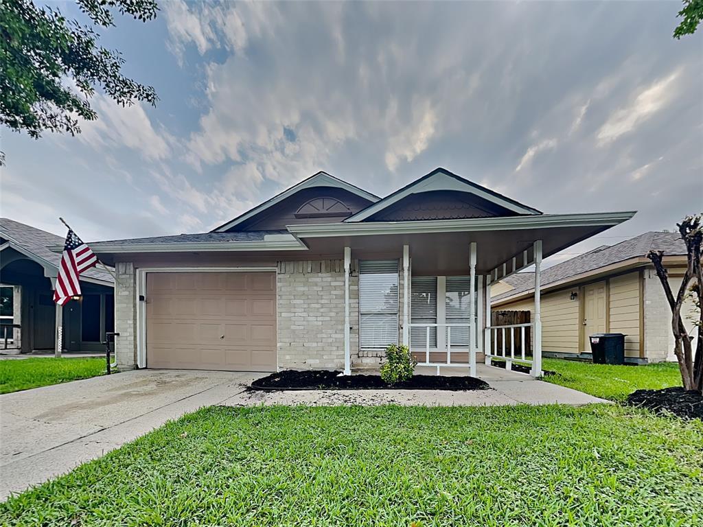 Primary Photo - 23318 Pebworth Pl