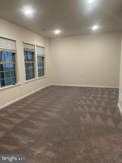 Foto del edificio - 33 Addison Ln