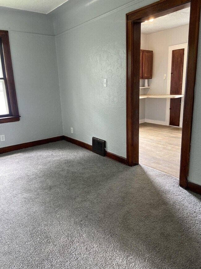 Foto del edificio - 15224 Promenade St