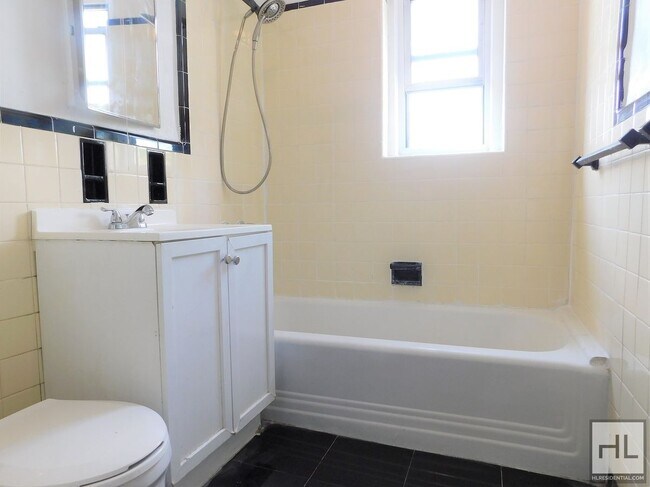 Foto del edificio - ALBEMARLE ROAD