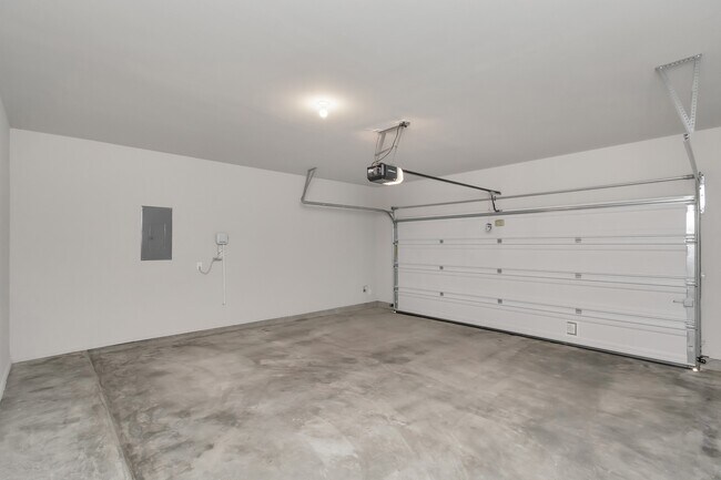 Building Photo - 1526 Parkland Oak Dr