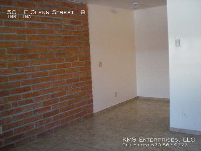 Building Photo - 501 E Glenn St