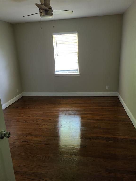 Foto del edificio - 6621 Coleshire Dr