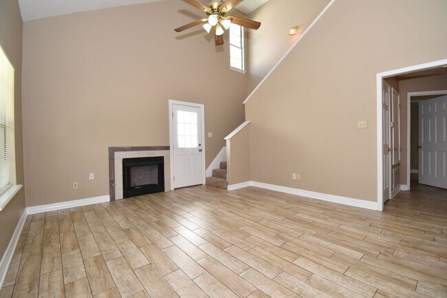 Foto del edificio - Lots of Updates with Granite Countertops