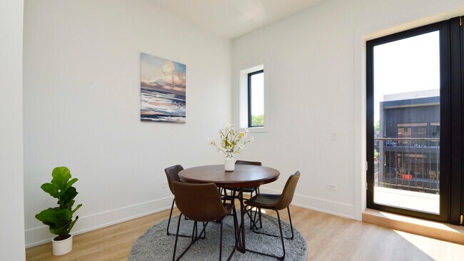 Foto del edificio - 2513 N Halsted St