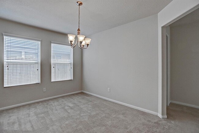 Building Photo - 9960 Hyacinth Way