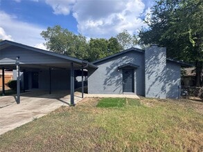 Building Photo - 6909 Cooper Ln