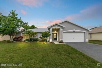 Building Photo - 897 Hunters Creek Dr