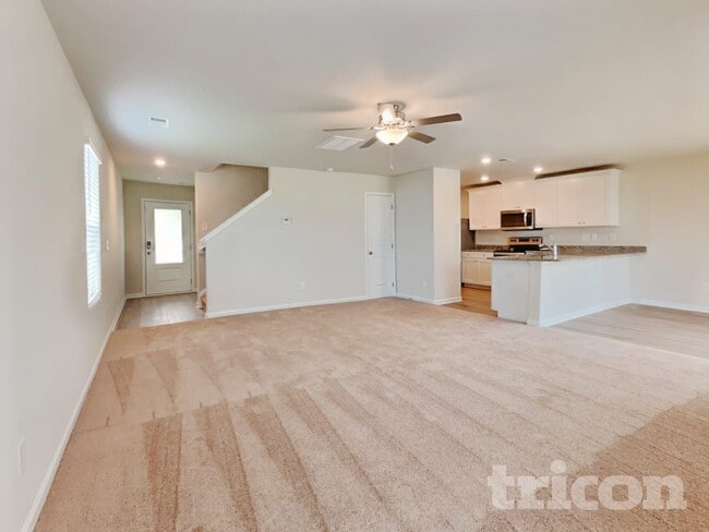 Building Photo - 294 Coleshill Rd