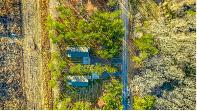 Foto del edificio - 102 Hogan Hts Dr