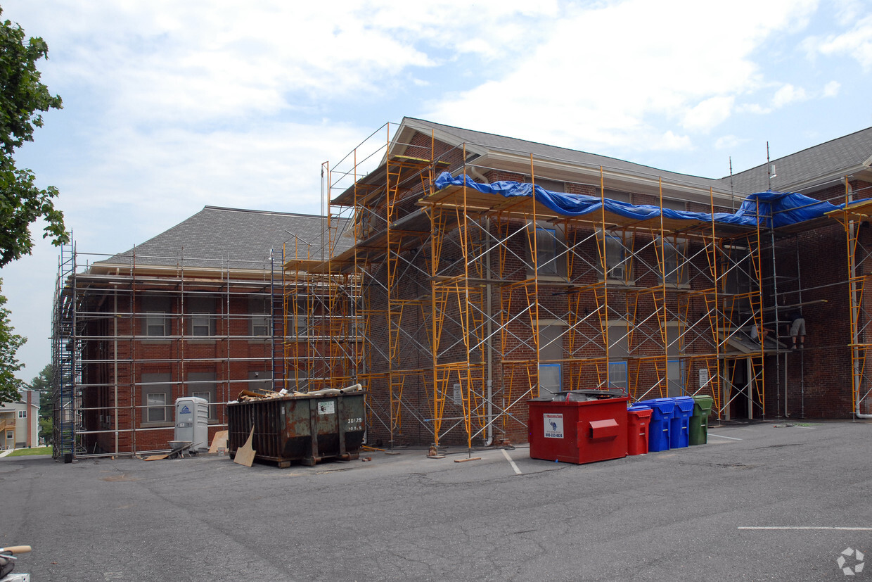 Foto del edificio - Chestnut Hill Apartments