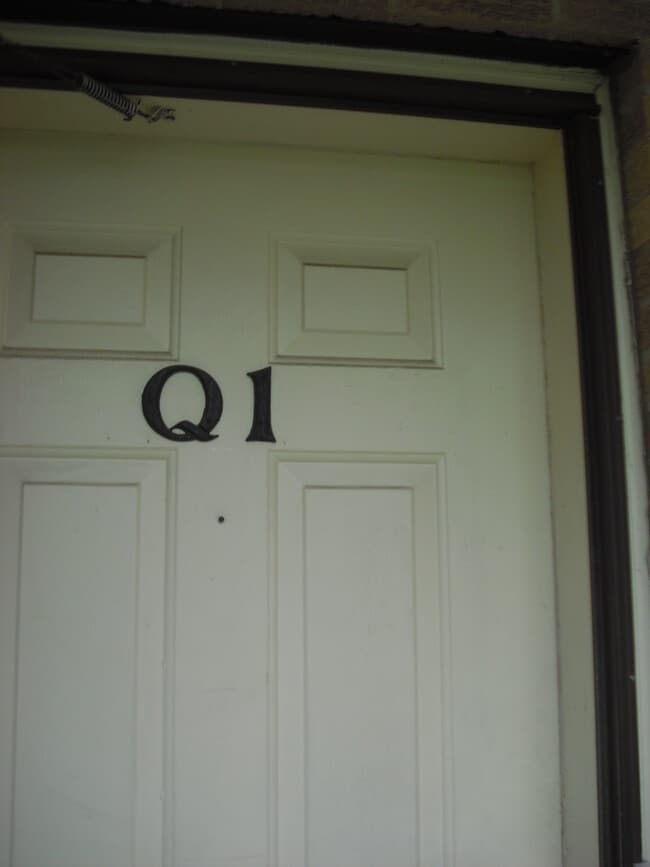 Building Photo - 150 Mark Ln