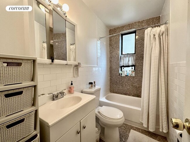 Building Photo - 508 W 136th St