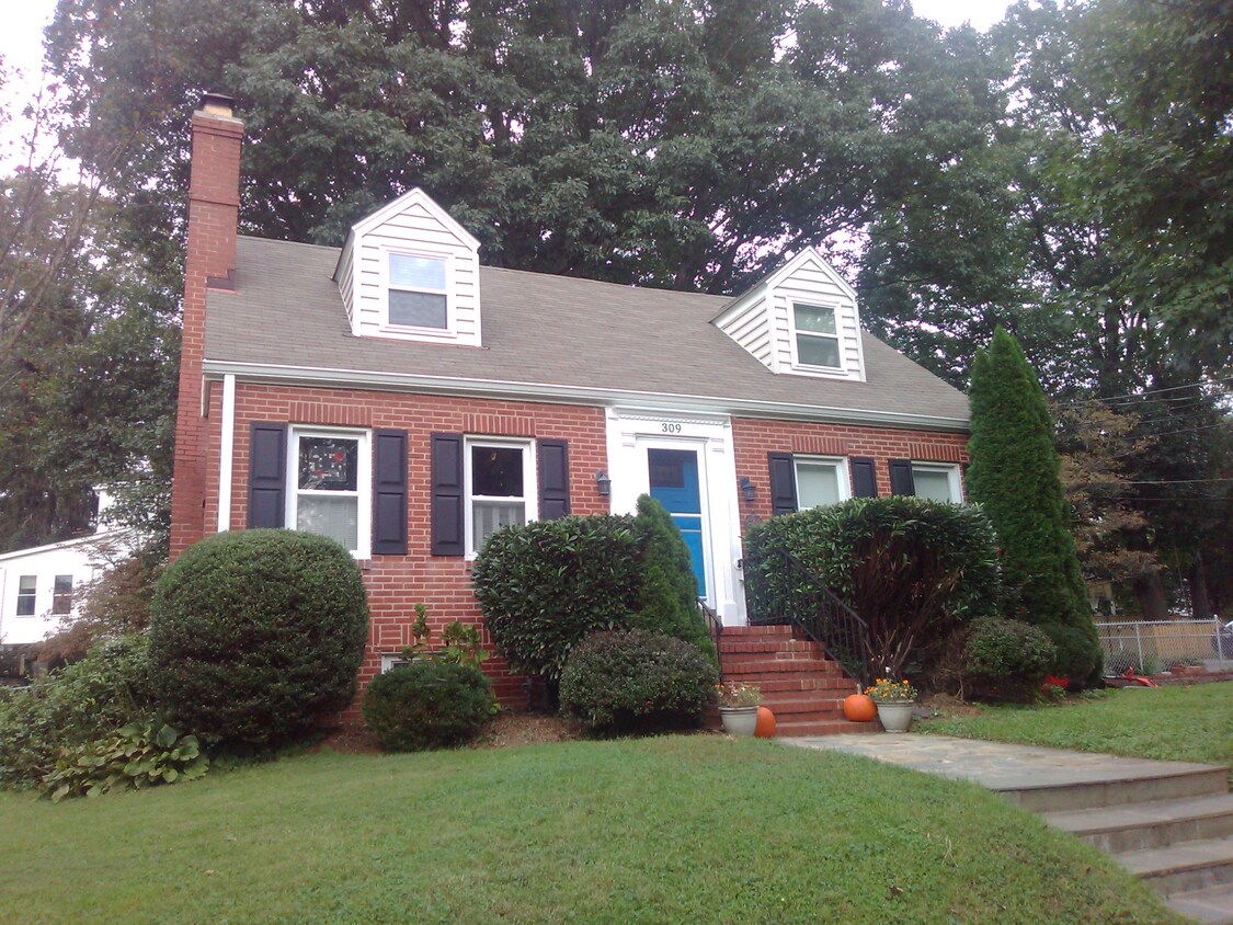 Foto principal - 309 Leighton Ave