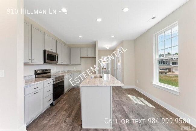 Foto del edificio - 910 Hillman Ln