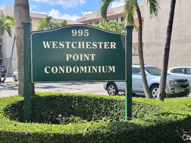 Building Photo - 995 SW 84th Ave