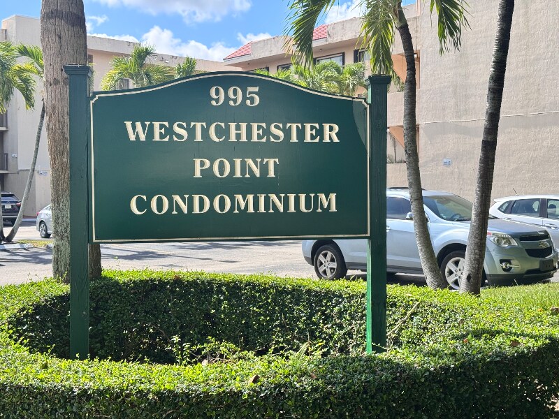 Foto principal - 995 SW 84th Ave