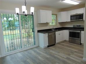 Building Photo - 729 Goldwood Dr