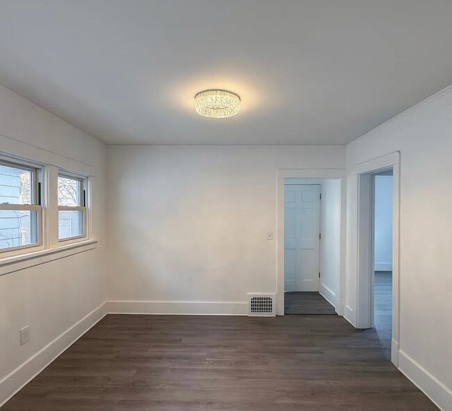 Foto del edificio - 910 W Virginia Ave