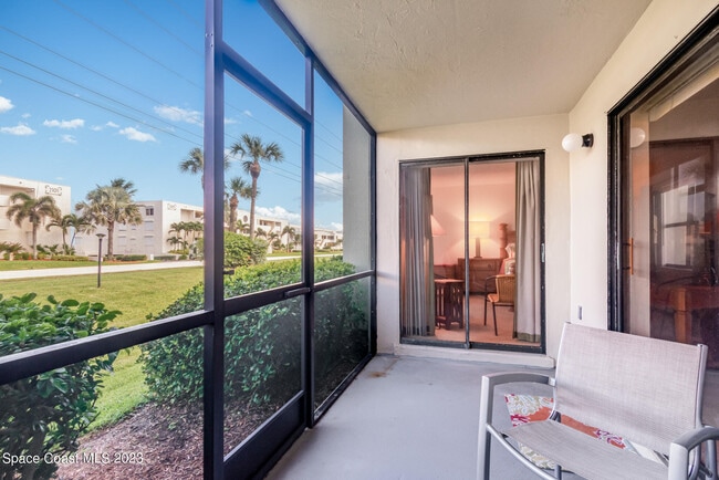 Building Photo - 1950 Atlantic St