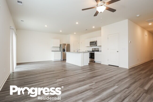 Building Photo - 807 Hydra Ln