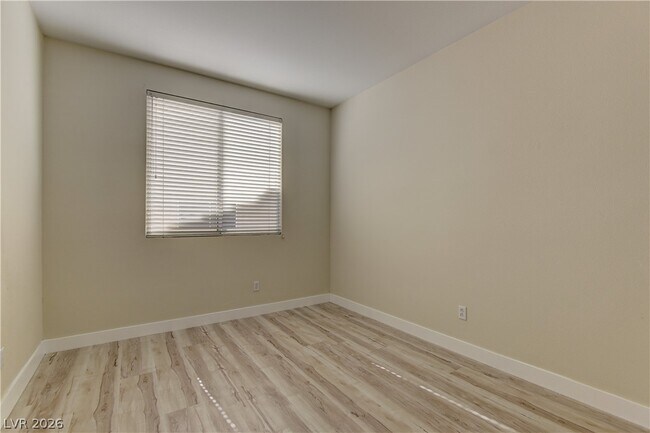 Foto del edificio - 10517 W Pergola Peak Ave