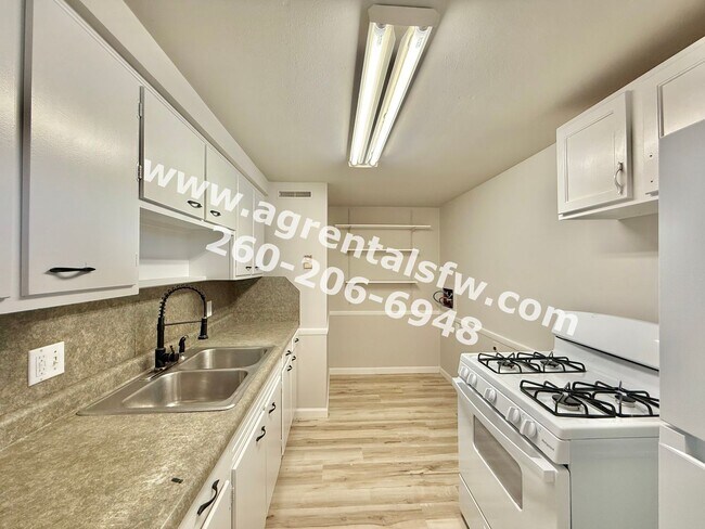 Foto del edificio - 802 Goshen Ave