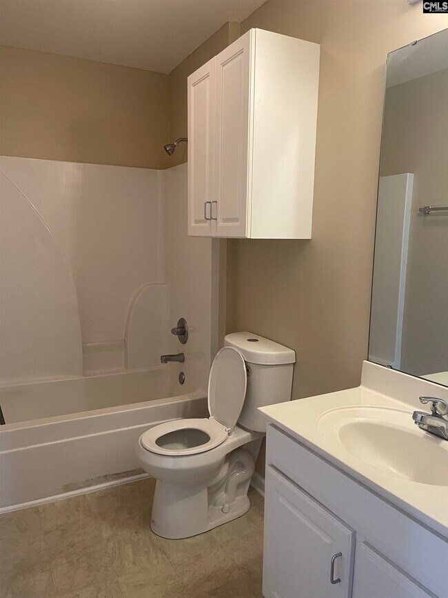 Foto del edificio - 2332 Mall Terrace Ct