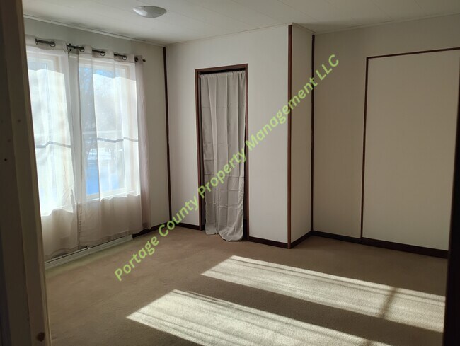 Foto del edificio - 207 S Main St