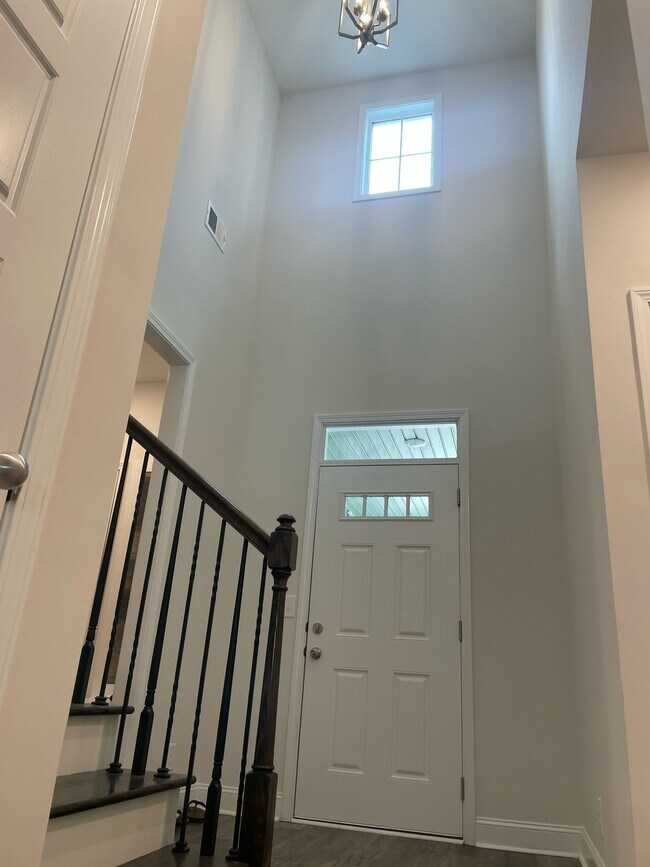 Building Photo - 3051 Ft Sumter Dr