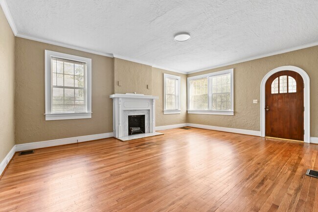 Foto del edificio - 1008 Fitzpatrick Ave