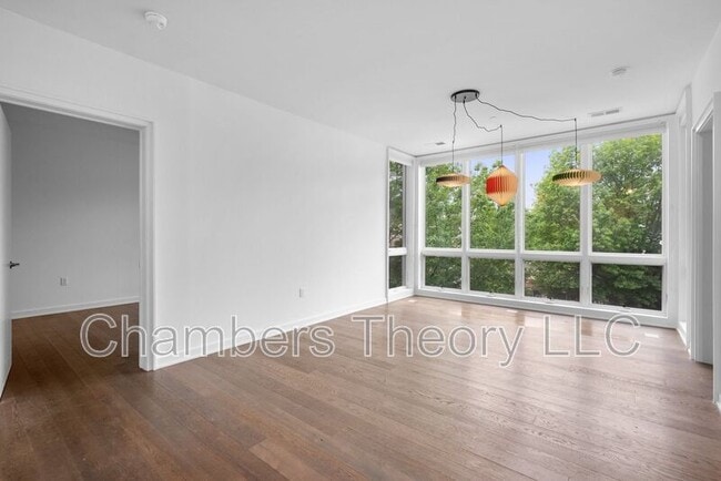 Foto del edificio - 1380 Quincy St NW
