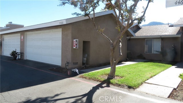 Building Photo - 44688 La Paz Rd