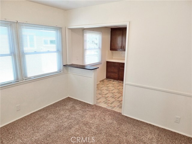 Building Photo - 5943 Greentop St