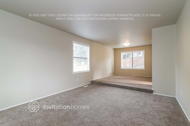 Building Photo - 720 50th St SE