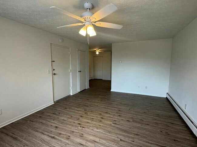 Foto del edificio - 4438 Hamilton Ave