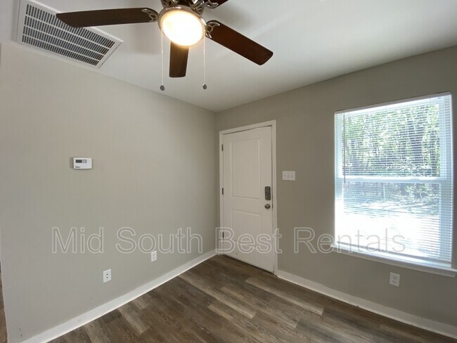 Foto del edificio - 1501 Gum St