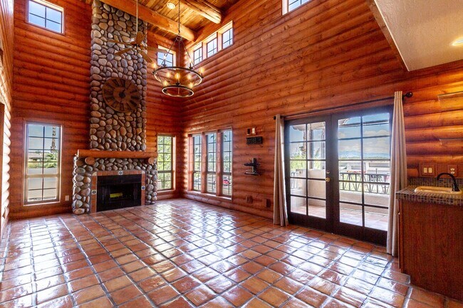 Foto del edificio - 12438 N Saguaro Blvd