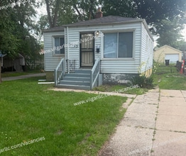 Building Photo - 4125 Pierce St