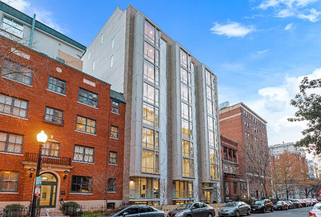 Building Photo - 1224 M St NW