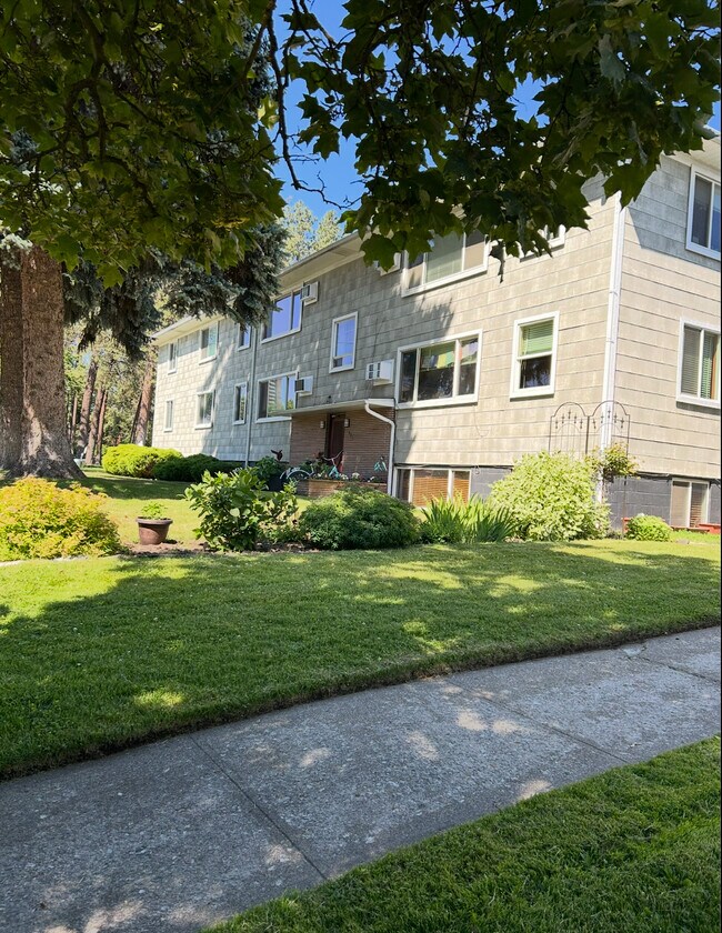 Foto del edificio - 405 S Coeur Dalene St