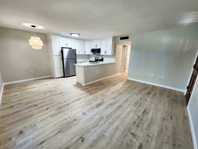 Building Photo - 2616 Alpine Blvd