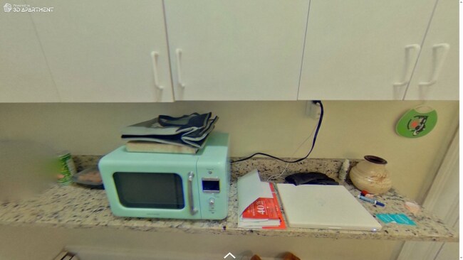 Foto del edificio - 190 Winthrop Rd