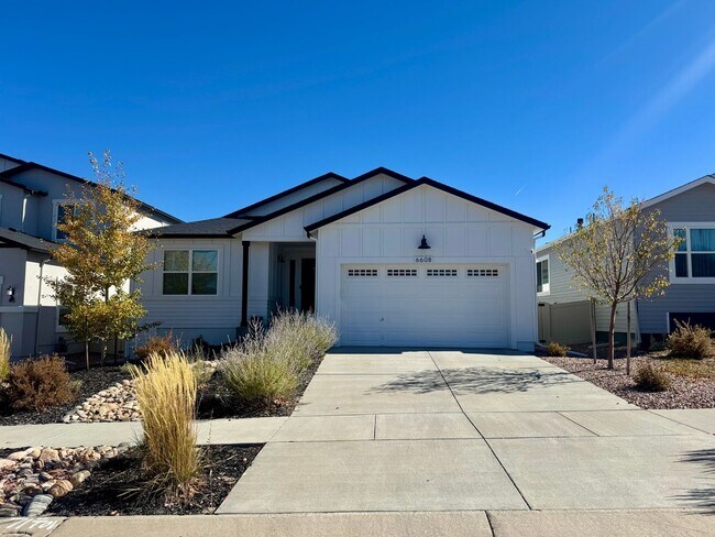 Building Photo - Gorgeous 4 bedroom home in Cumbre Vista