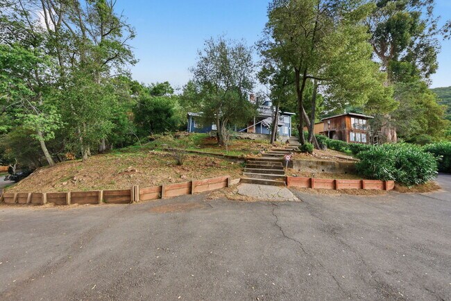 Foto del edificio - 5100 Leona St